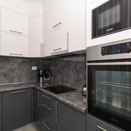 Apartament Iva *